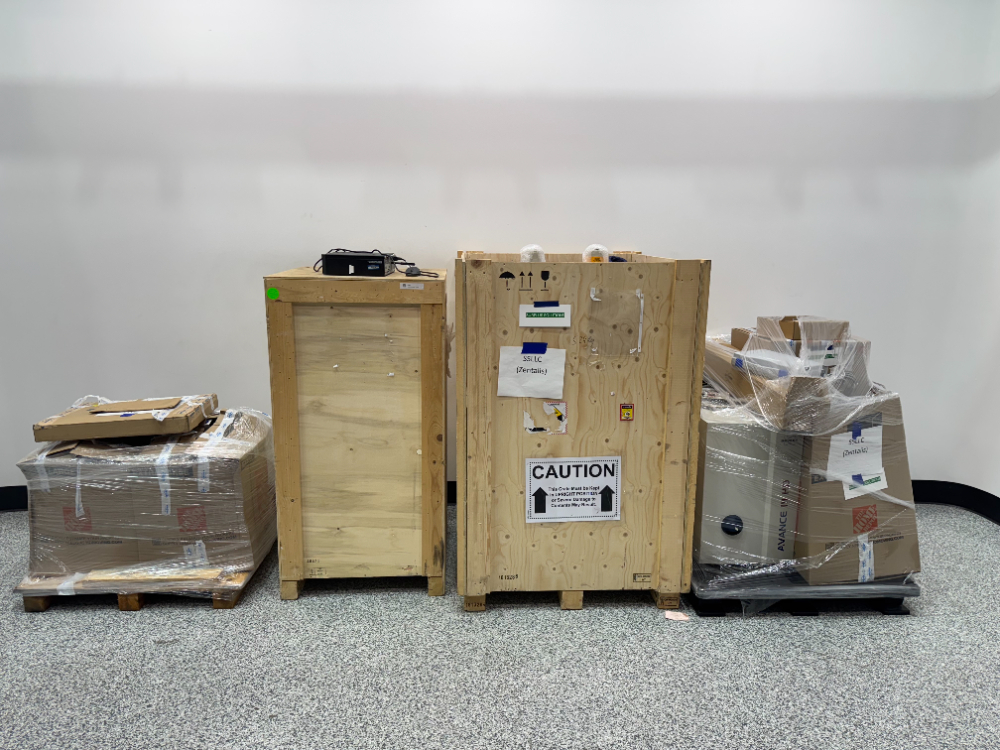 Image of Bruker Avance Nuclear Magnetic Resonance Spectrometer